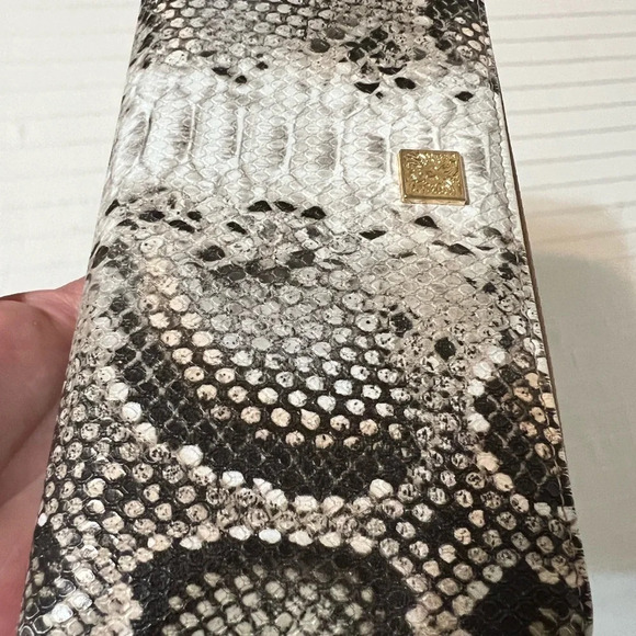 Ann Klein snakeskin wallet  brown/cream - Picture 3 of 16